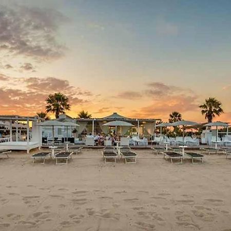 ### Appartamenti Sulla Spiaggia Al Poetto ### Cagliari Exterior photo
